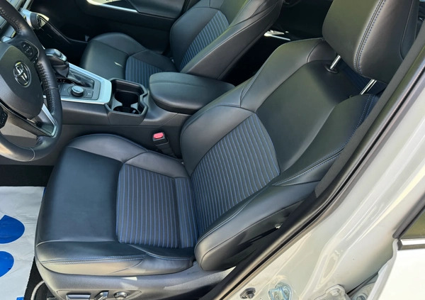 Toyota RAV4 cena 146999 przebieg: 64915, rok produkcji 2019 z Ostrów Mazowiecka małe 781
